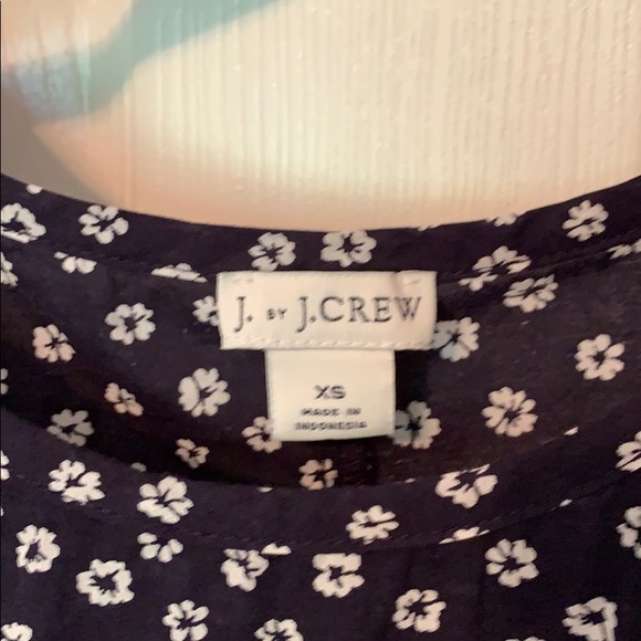 Floral shirt - Picture 2 of 2